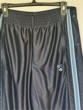 Navy Blue Athletic Break Away Pants Metal Snaps Tarheel Blue Side Stripe Y2K